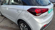 Hyundai i20 1.2 MPi SE 5dr Petrol Hatchback